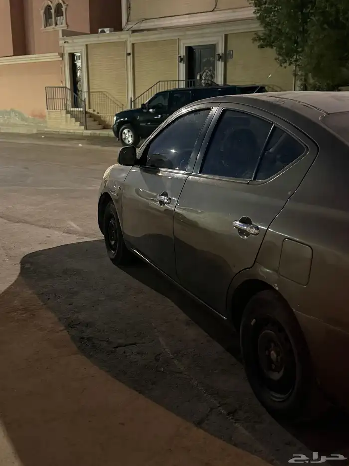 نيسان صني 2013 هنديه 4