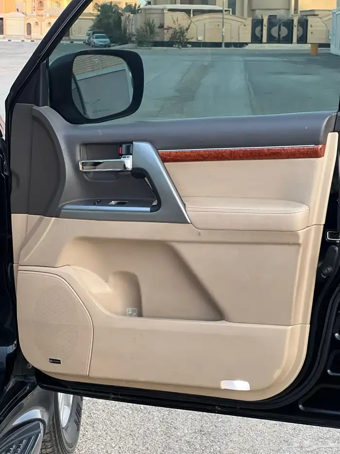 VX-R 2012 مكينة 5.7 25