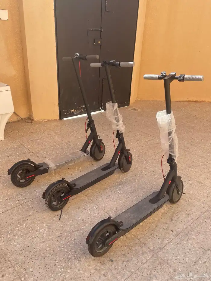 3 سكوتر كهربائي شبه جديد للبيع 2