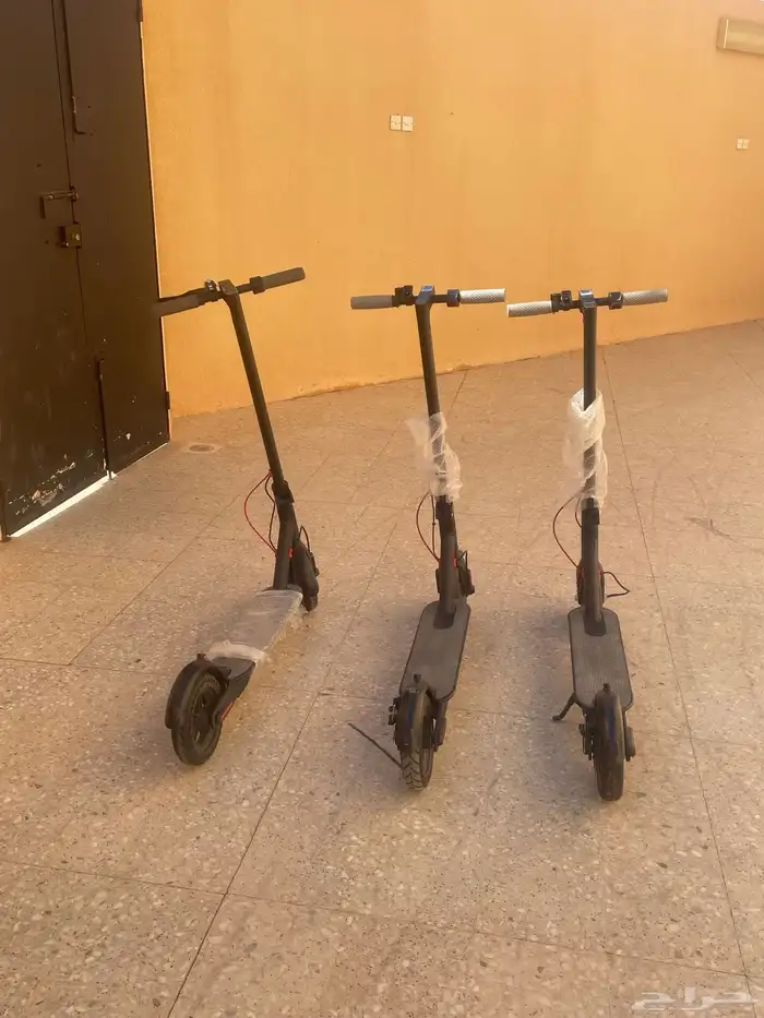 3 سكوتر كهربائي شبه جديد للبيع 6