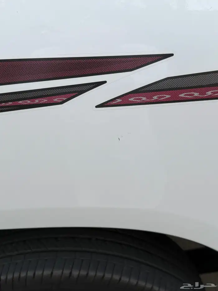 هايلكس 2024 بنزين غماره للتقبيل 8