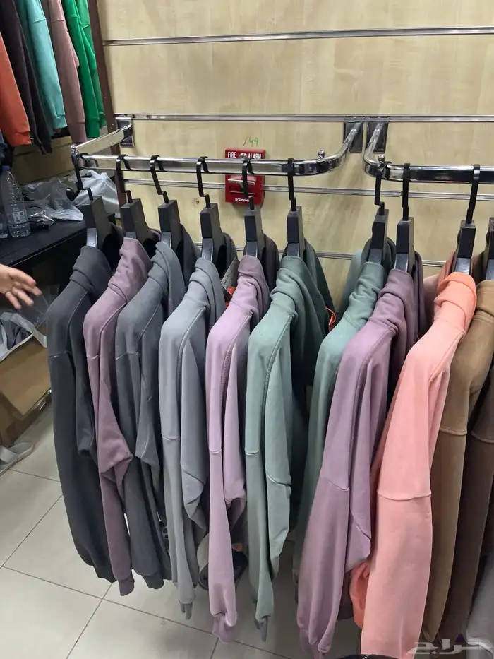 هوديات شتاء سادة للبيع جملة فقط 4
