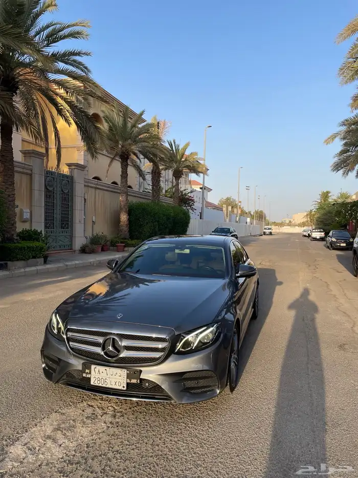 مرسيدس E200 2020 فل شبه مخزن 1