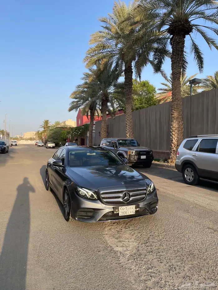 مرسيدس E200 2020 فل شبه مخزن 2