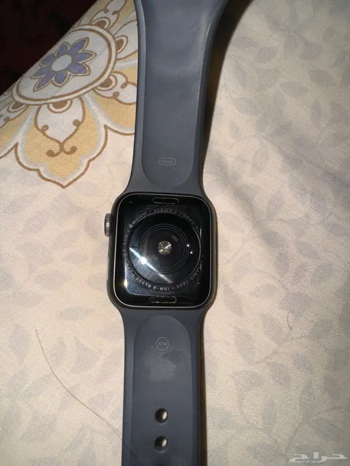 ساعة ابل 4 1