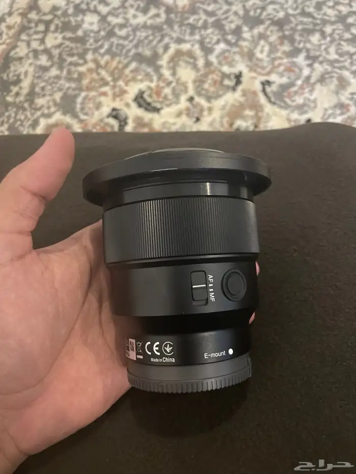 عدسة سوني 85 . FE 1.8 0