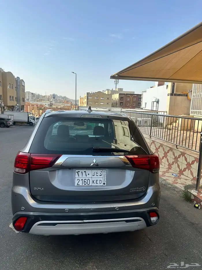 متسوبيشي جيب اوتلاندر 2019 6 سلندر 9