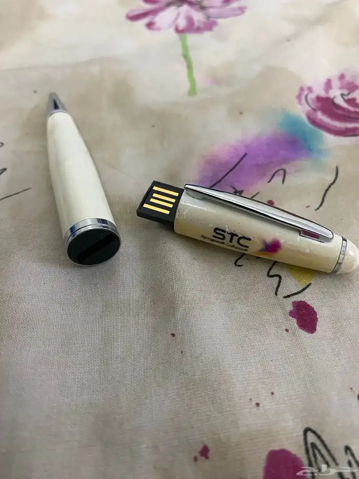 قلم stc مع ذاكرة قلم نادر 1
