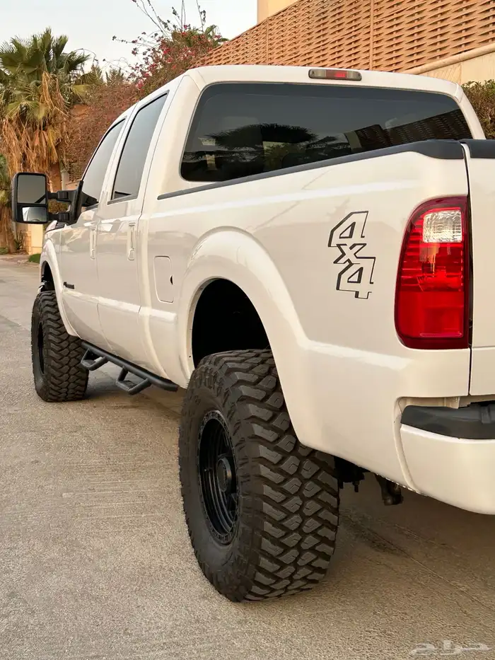 فورد توكيلات الجزيرة مخزن F350 SuperDuty 17