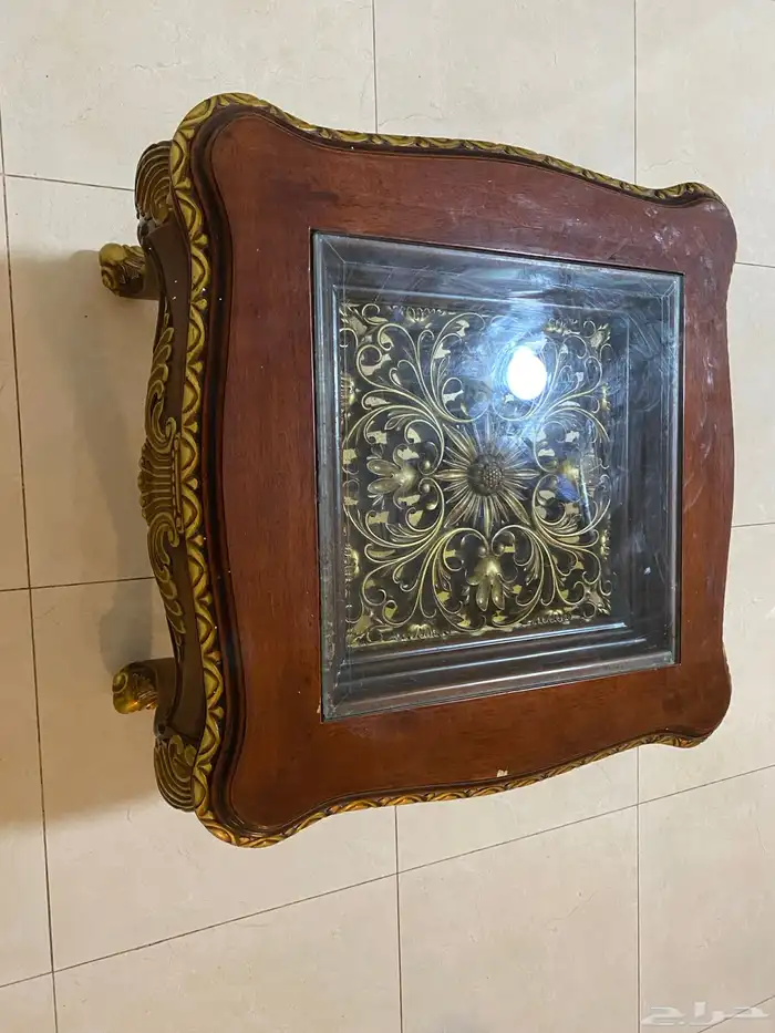 ثلاث طاولات زجاج مع خشب فاخرة  300 5