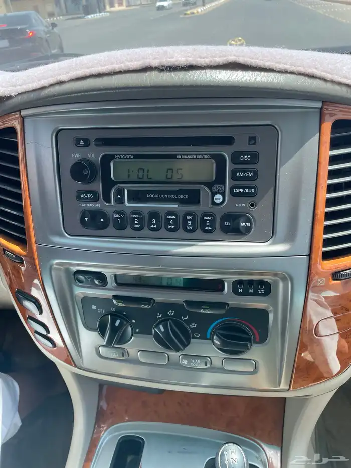 جيب لاندكروزر 2007 GXR 12