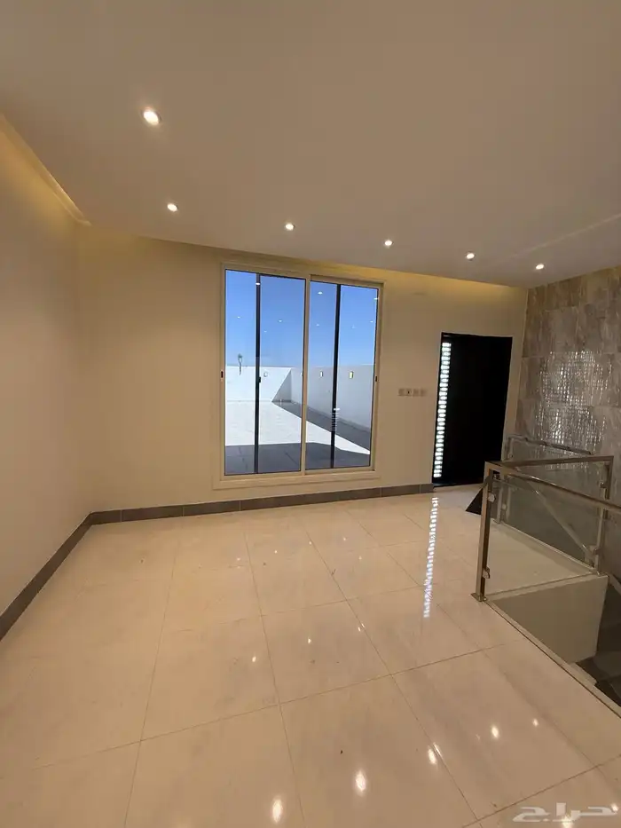 للبيع فلل مودرن vip حي الإسكان بن بطي طريق ابها الخميس 29