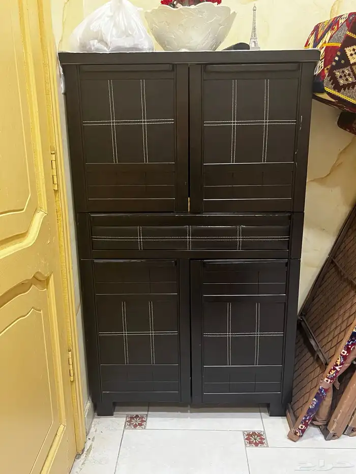 قطع اثاث متفرقه للبيع 0