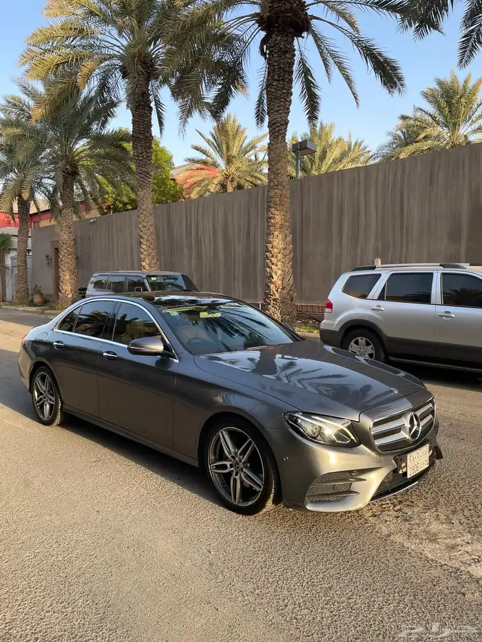 مرسيدس E200 2020 فل شبه مخزن 3