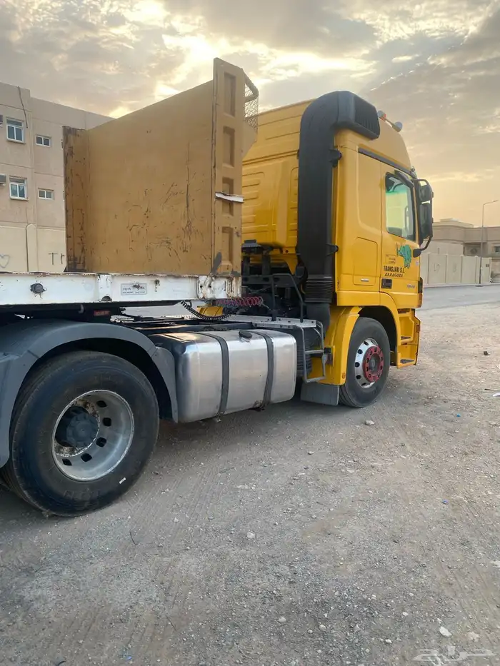 اكتروس 2003 MP2 0