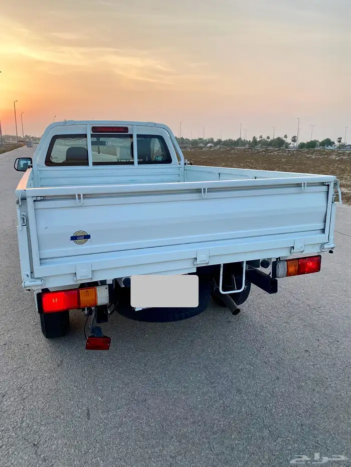 ايسوزو ديماكس 2023 جوانب مكينه كبيره 5 شنكل 0