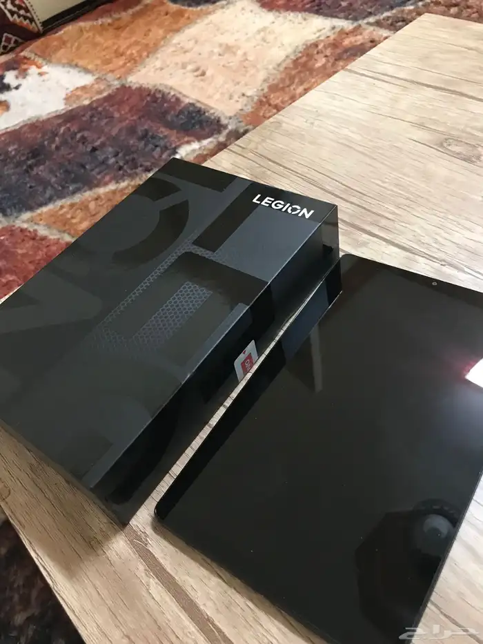للبيع تابلت Y700 0