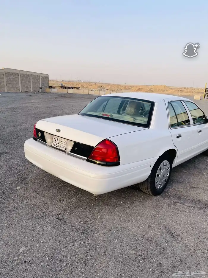 فورد فكتوريا بوليسي 2012 2