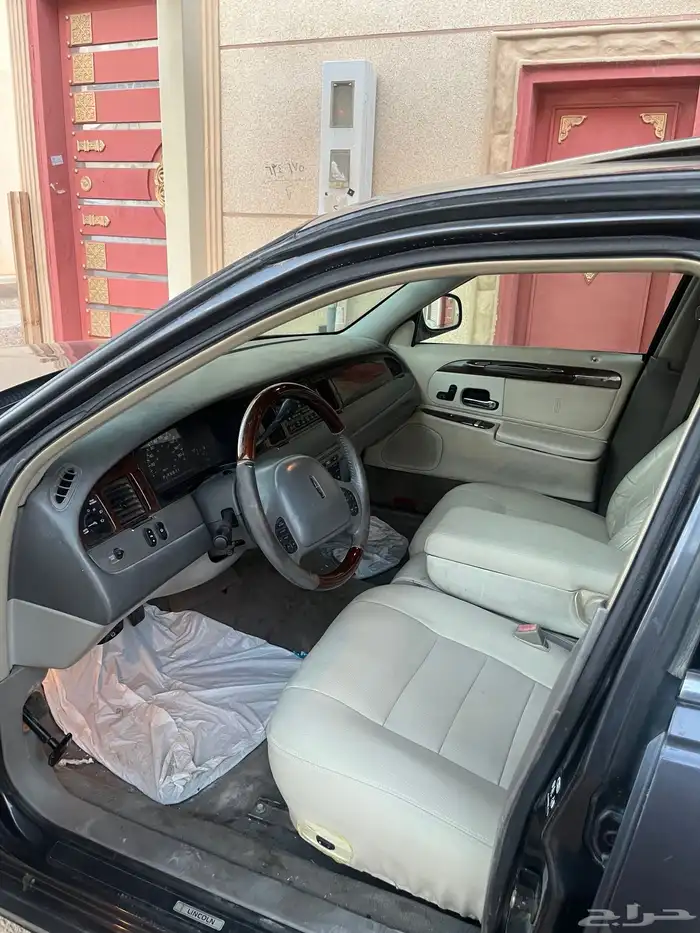لنكولن تاون كار 2001 بدي وكاله 150km 5