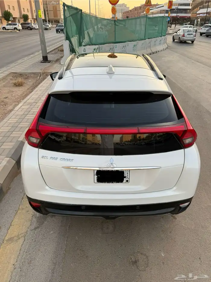 مستوبيشي 2019 نظيف فل كامل منوه 5