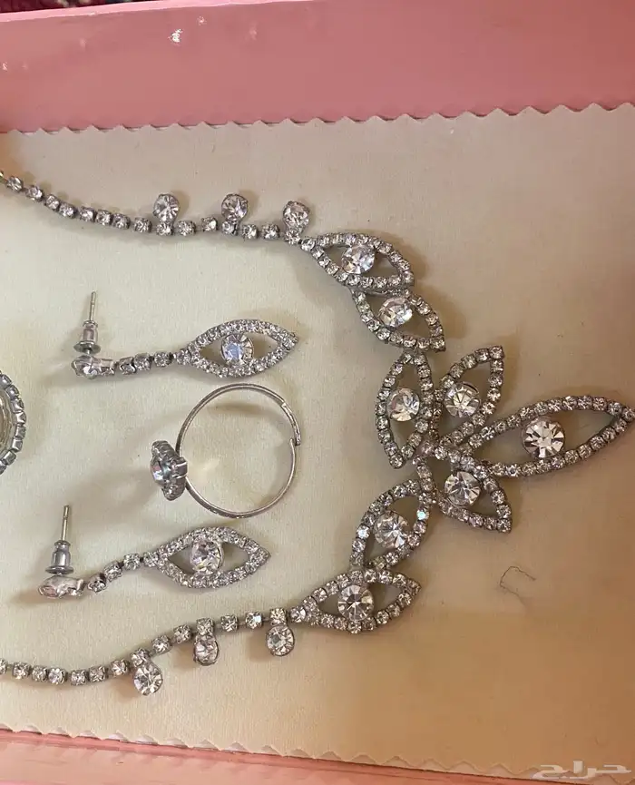 طقم اكسسورات 0