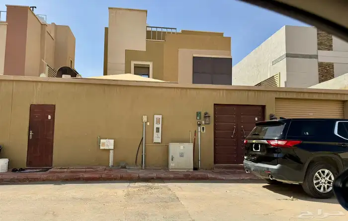 فيلا سكنية للبيع - حي الياسمين 0