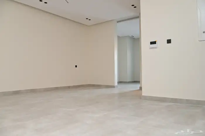 روف للبيع حي النزهة 5