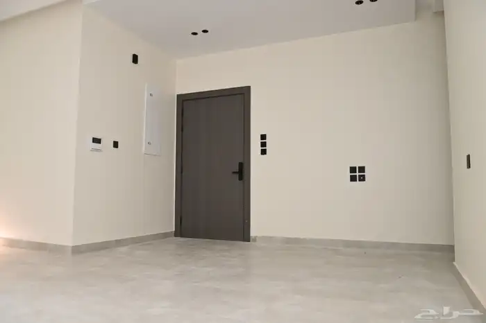 روف للبيع حي النزهة 6