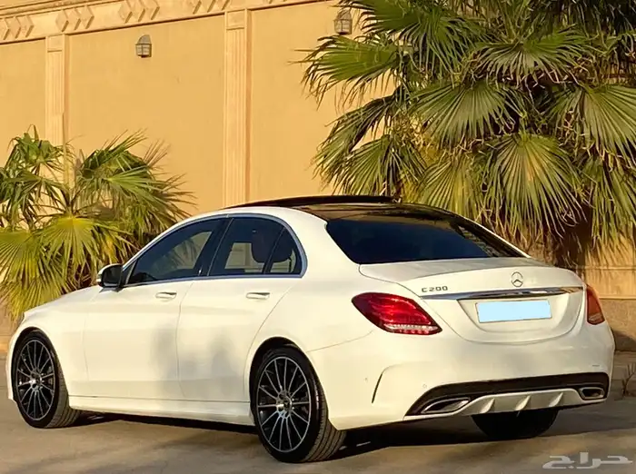 مرسديس C200 2018 سعودي 3