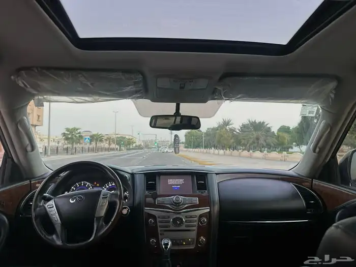للفخامة عنوان (انفنيتي) سعودي موديل 2018 فئة QX80 فل كامل 11