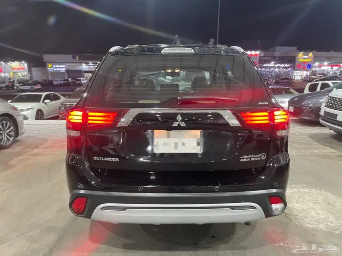 ميتسوبيشي اوتلاندر 2019 4