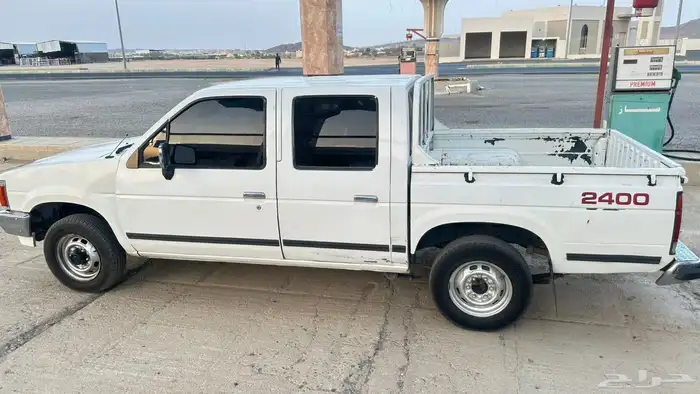 نيسان ددسن 90 3