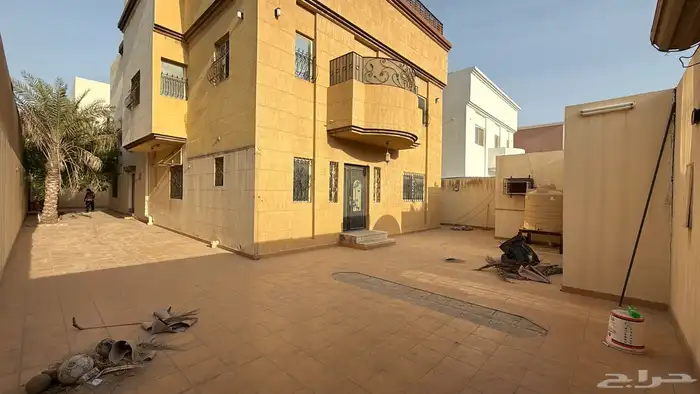 فيلا للبيع في حي الشاطئ الشرقي 0