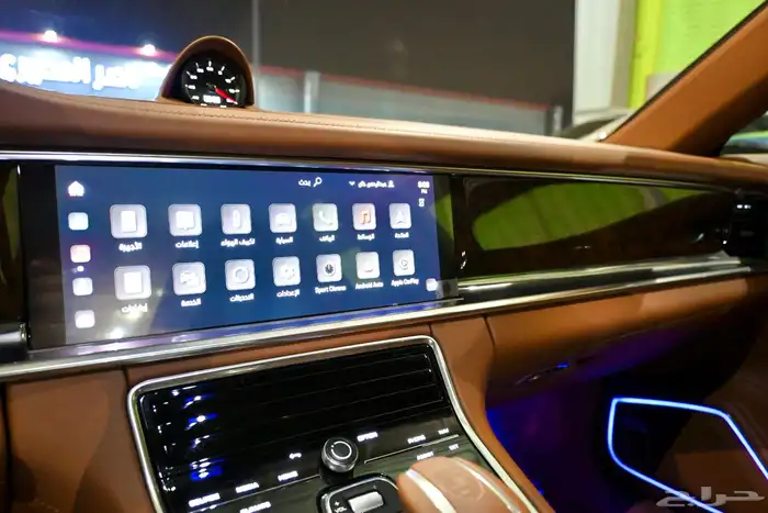 بورش باناميرا Panamera executive 2022 شبه جديد على الضمان 11
