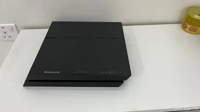 سوني 4 800 قيقا نظيف جدا السعر 600 2