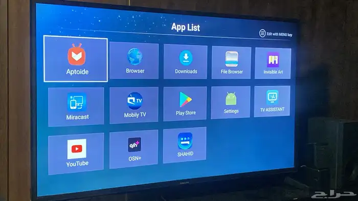 شاشة تلفزيون smart TV للبيع ماركة نيكاي 55 بوصه 4k 3