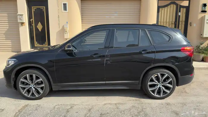 BMW X1 موديل 2022 للبيع على السوم 10