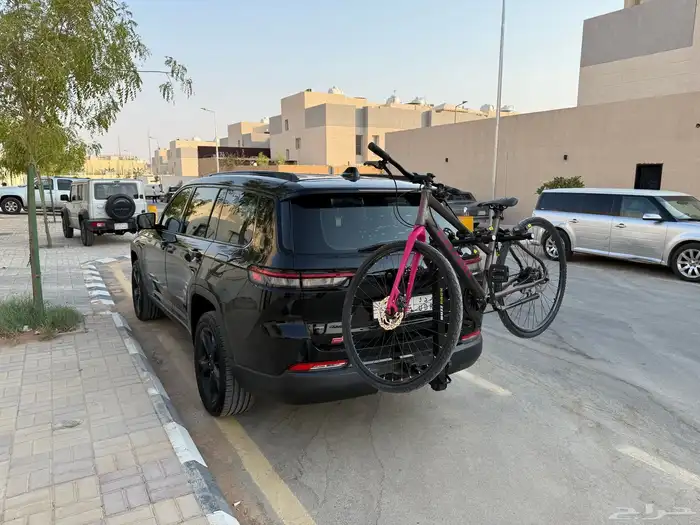 جيب قراند شيروكي L 4x4 V6 2022 12