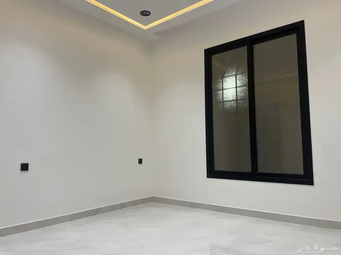 دور أرضي للبيع بحي البيان 6