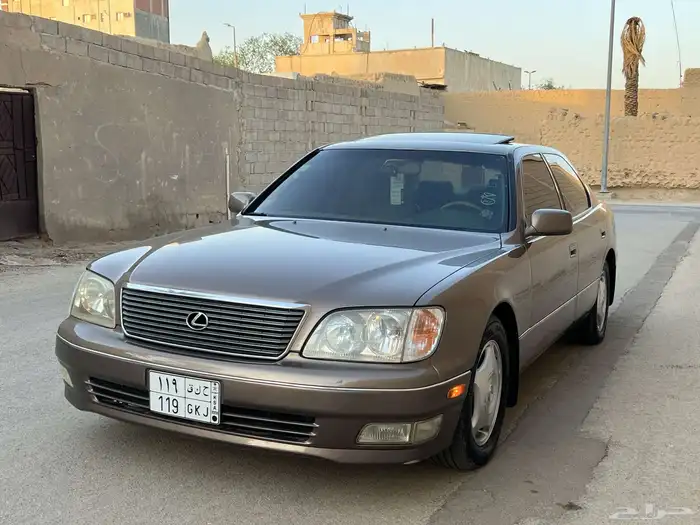 لكزس LS400 موديل 99 13