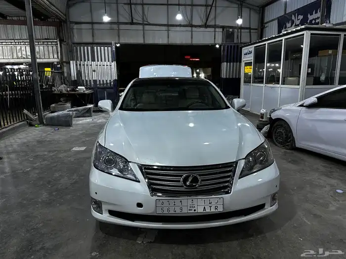 سلام عليكم اعرض لكم لكزس سياره نضيفه عل شرط 6