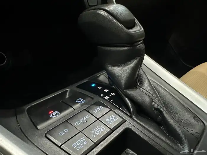 تويوتا راف فور موديل 2022 دبل 12