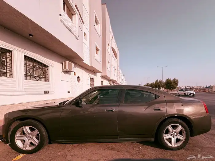 دودج شارجر 2009 4