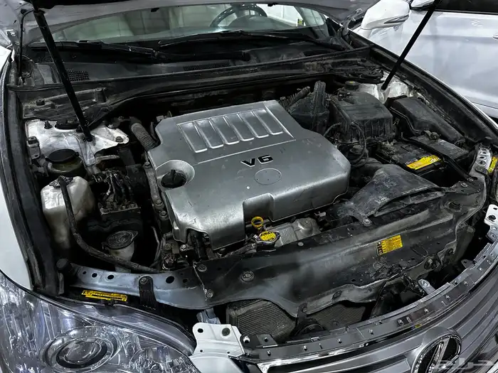 سلام عليكم اعرض لكم لكزس سياره نضيفه عل شرط 15