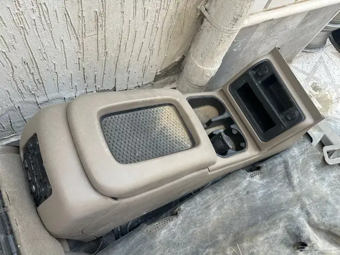 تكاية يوكن ملكي 2000 2006 1