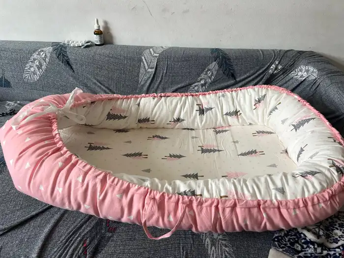 شنطه اطفال و سرير اطفال 1