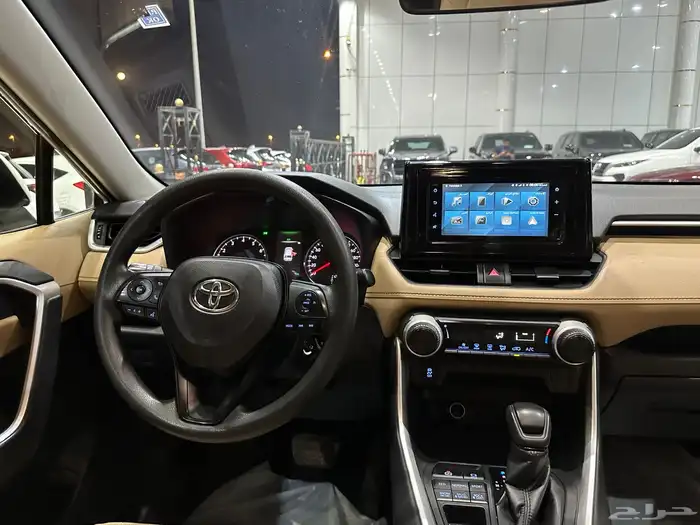 تويوتا راف فور موديل 2022 دبل 14