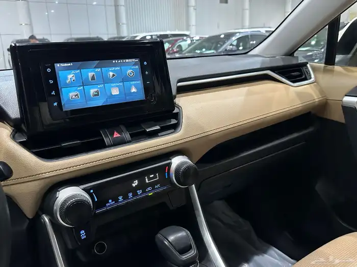 تويوتا راف فور موديل 2022 دبل 7