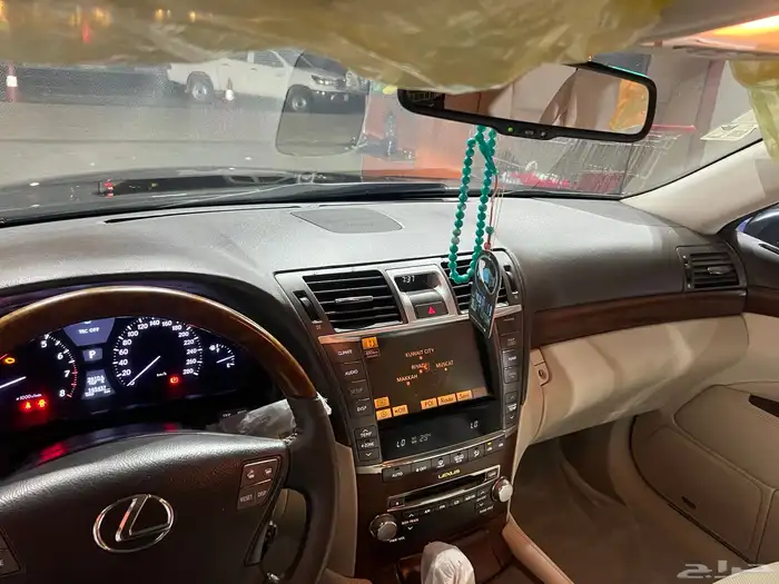 لكزس 2012 6