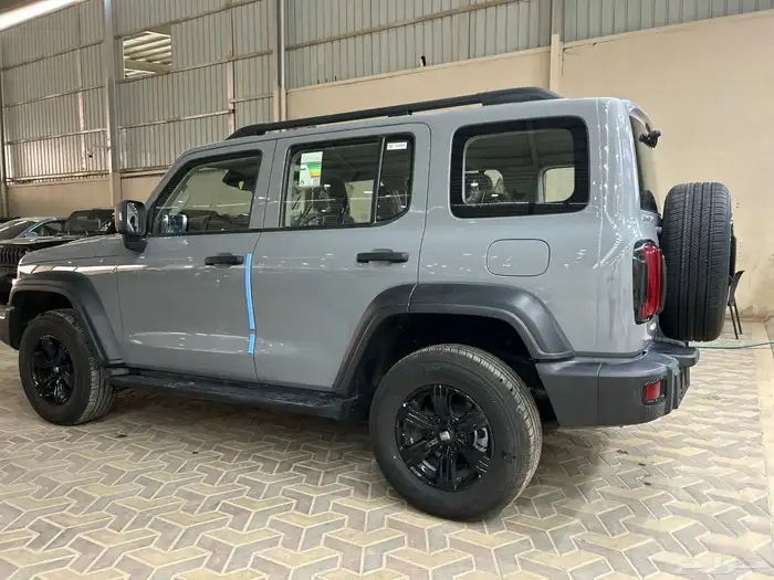 تانك 300 3